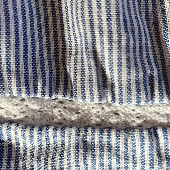 Blouse - Picture 2 of 2